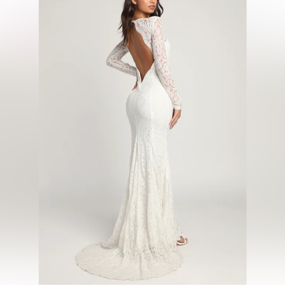 Heartprint Ivory White Lace Long Sleeve Mermaid Maxi Dress